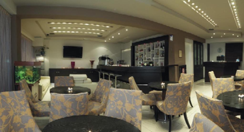 Ceragio Hotel & Apartments Tripoli Luaran gambar